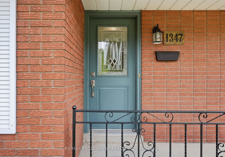1347-fisher-avenue-burlington-ontario-w13249692