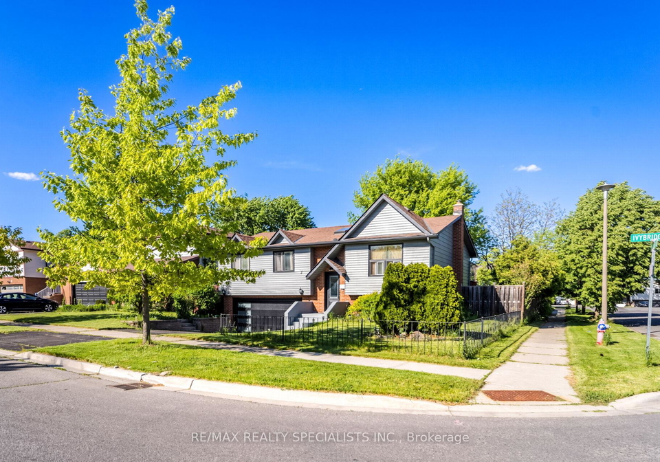 2-ivybridge-drive-brampton-ontario-w13249820