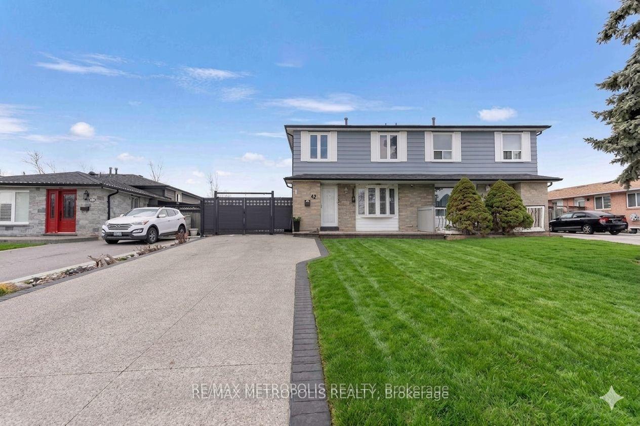 42-gulliver-crescent-brampton-ontario-w13249854
