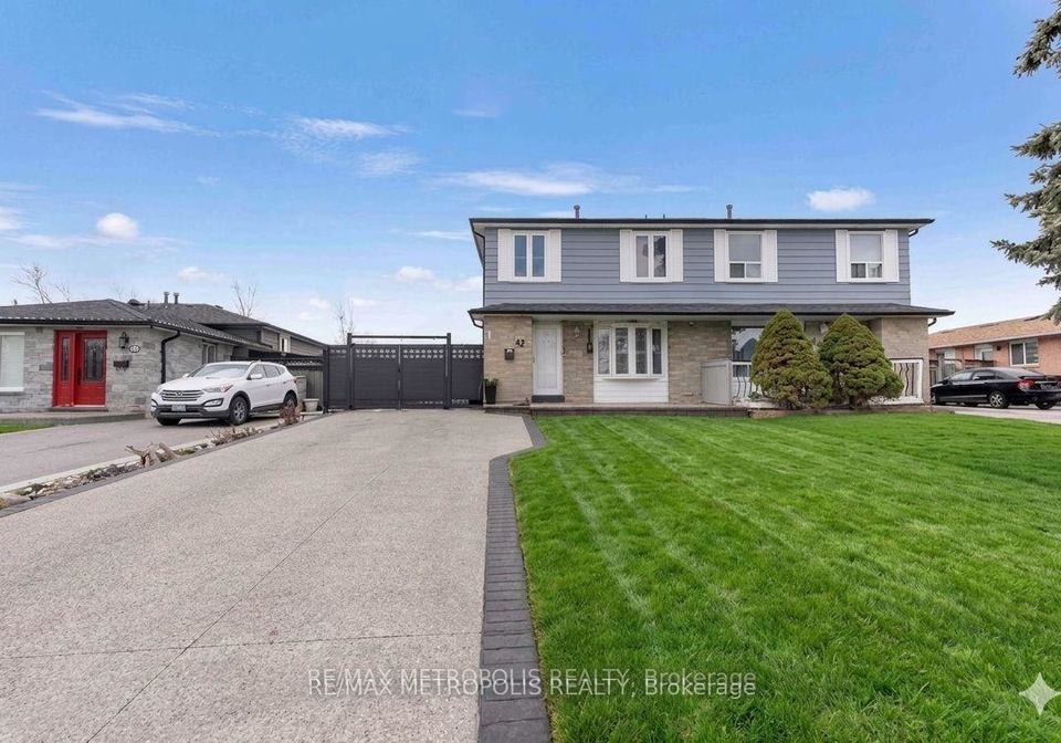 42-gulliver-crescent-brampton-ontario-w13249854