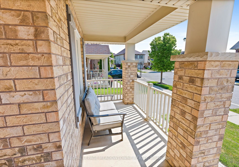 451-zuest-crescent-milton-ontario-w13250160