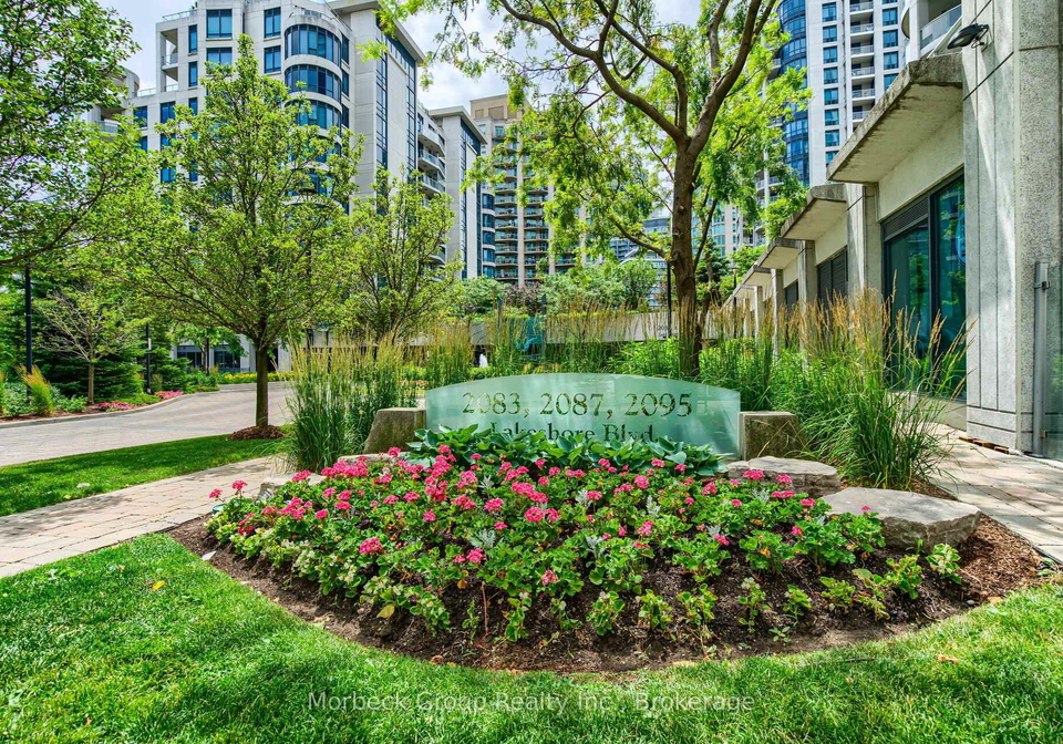 2083-lake-shore-boulevard-w-etobicoke-ontario-w13250352