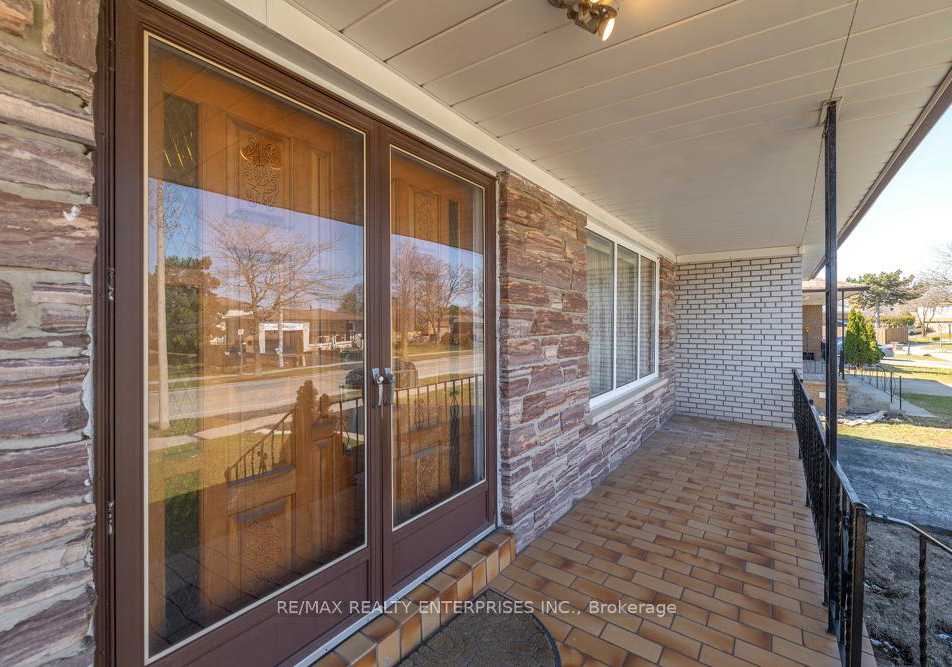 7368-redstone-road-mississauga-ontario-w13250434