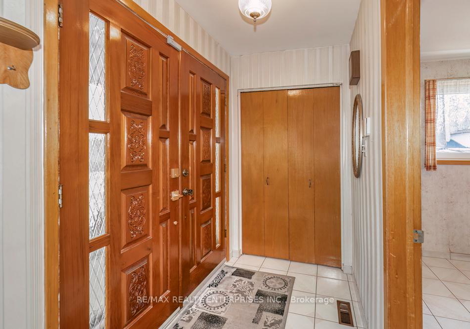7368-redstone-road-mississauga-ontario-w13250434