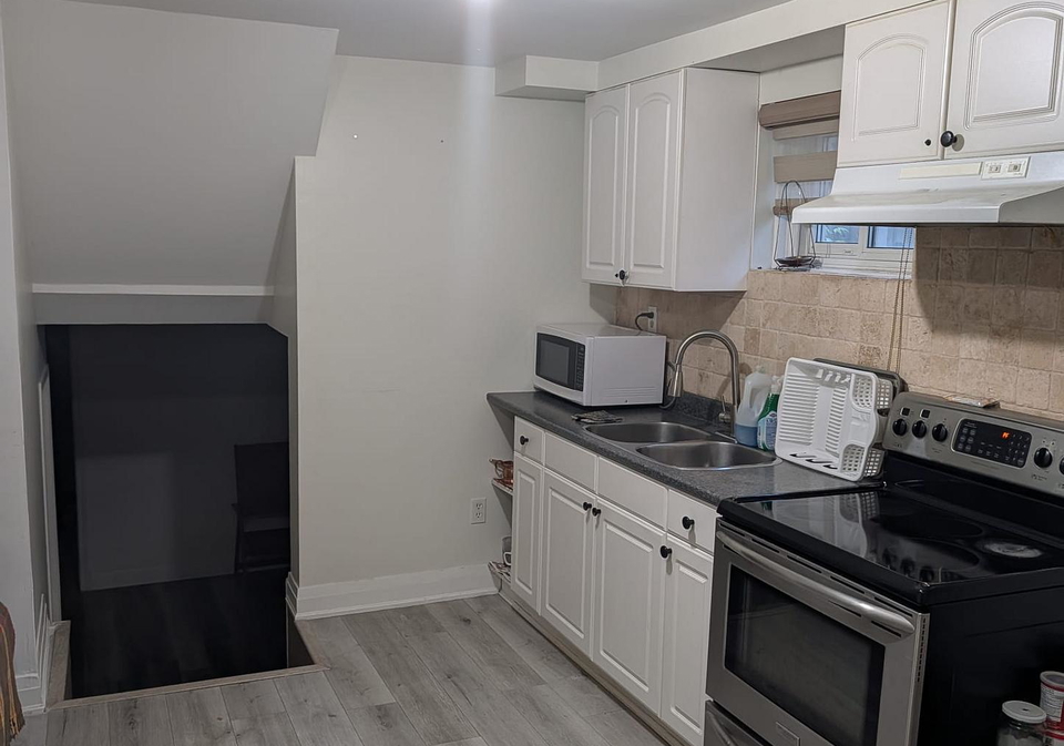 6393-chaumont-crescent-mississauga-ontario-w13250904