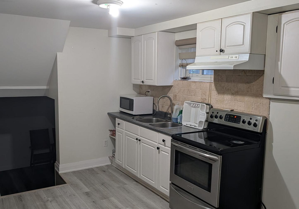 6393-chaumont-crescent-mississauga-ontario-w13250904