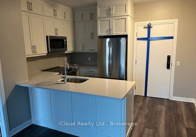 95-dundas-street-oakville-ontario-w13250936