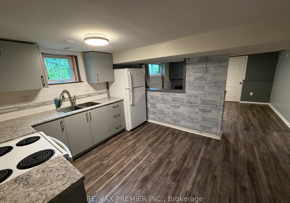 404-rustic-road-north-york-ontario-w13251508