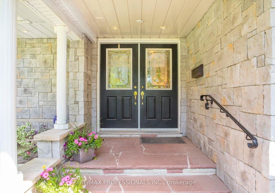 109-princess-margaret-boulevard-etobicoke-ontario-w13251514