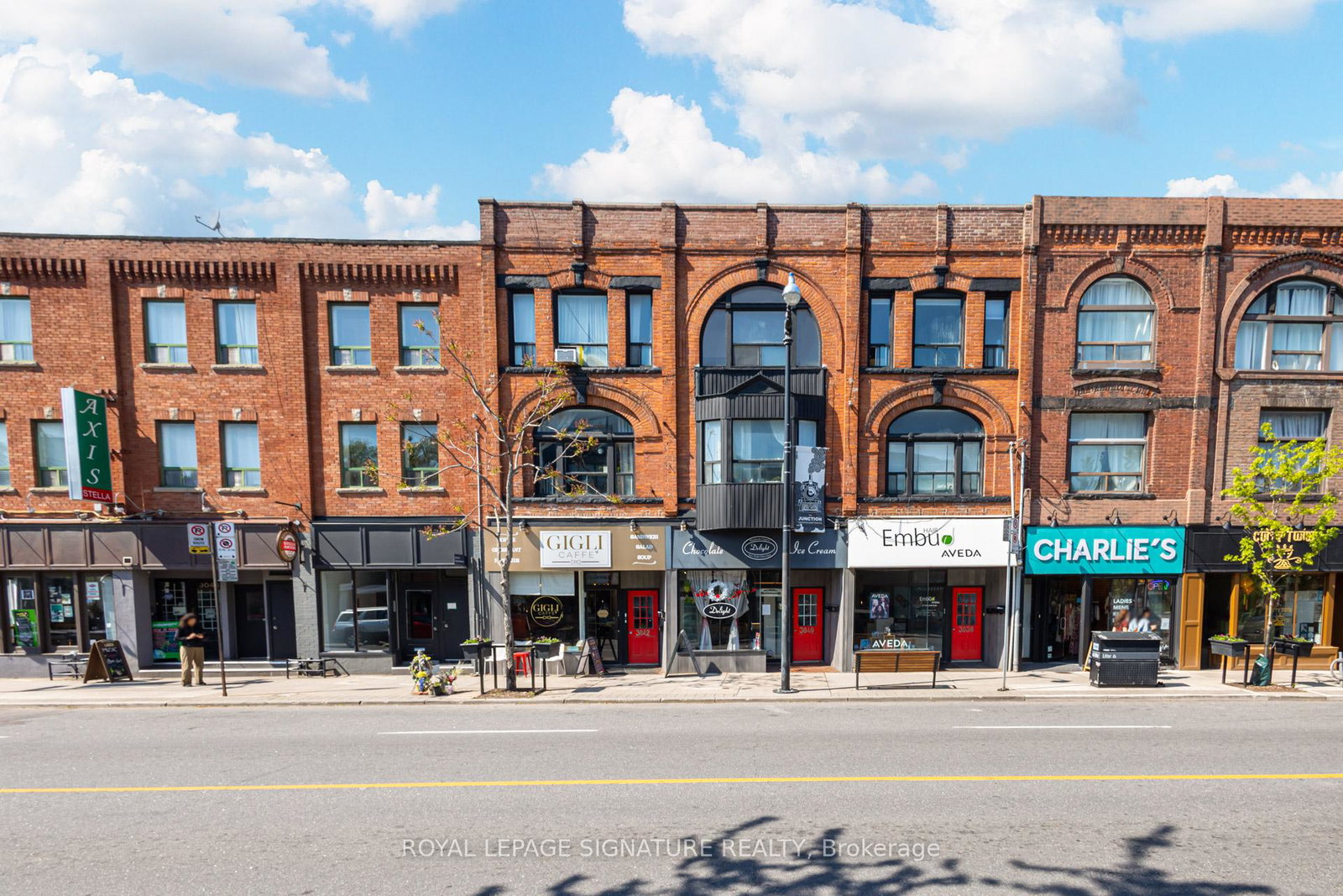 3040-dundas-street-w-toronto-ontario-w13253214