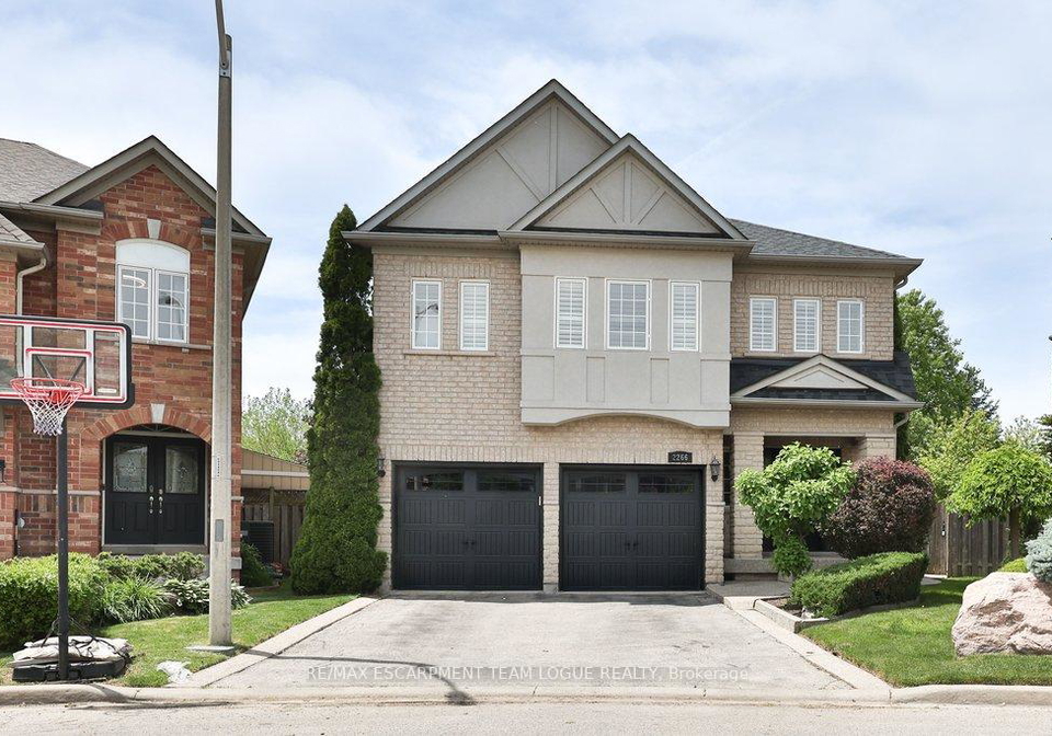 2266-elmside-crescent-burlington-ontario-w13256318