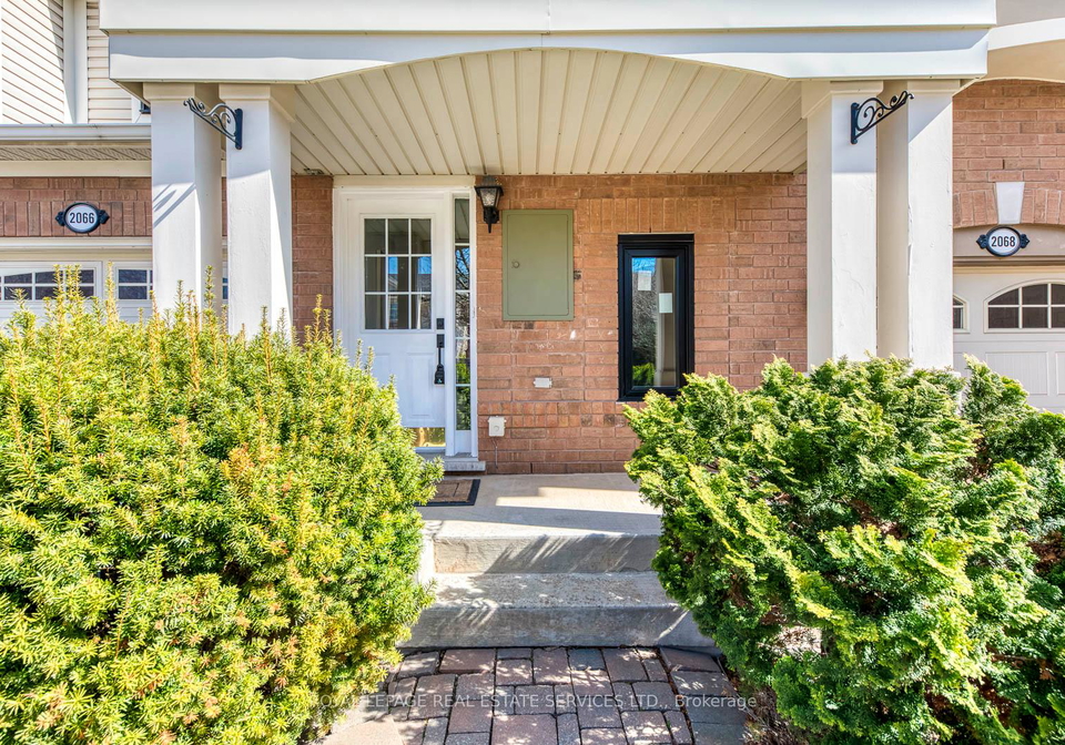 2066-broadleaf-crescent-burlington-ontario-w13258842