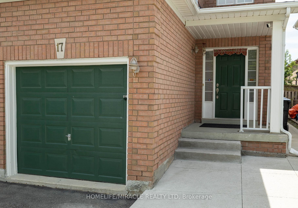 17-baha-crescent-brampton-ontario-w13260780