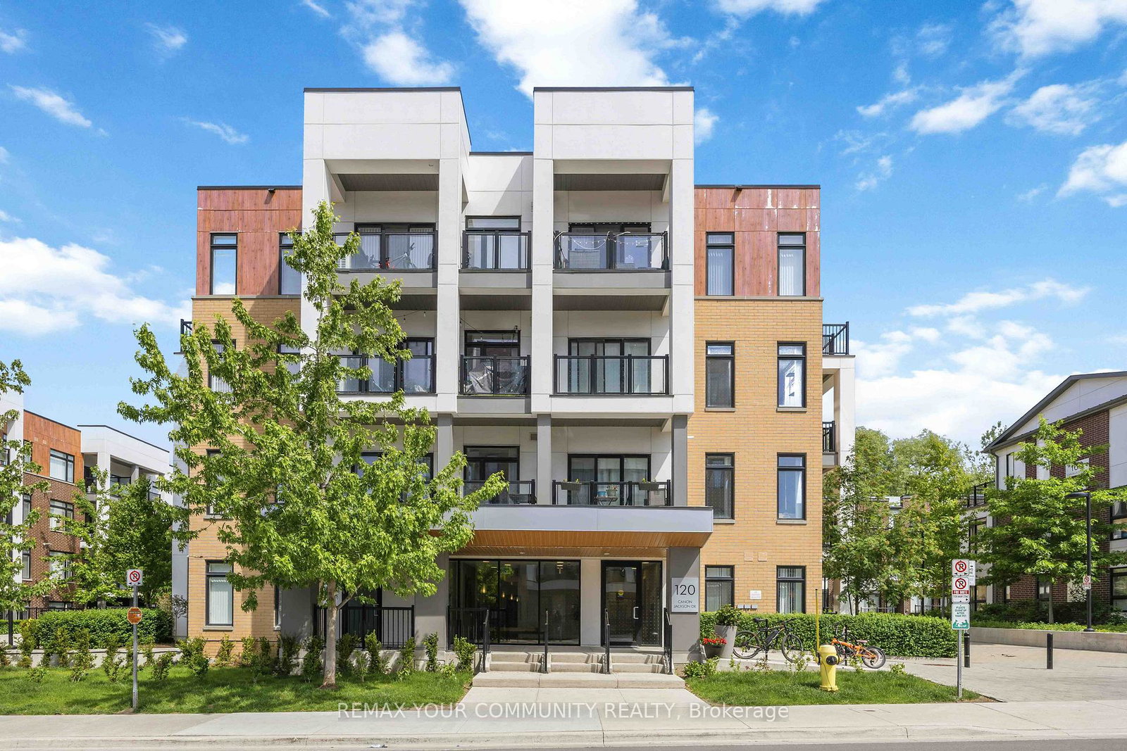 120-canon-jackson-drive-north-york-ontario-w13267190