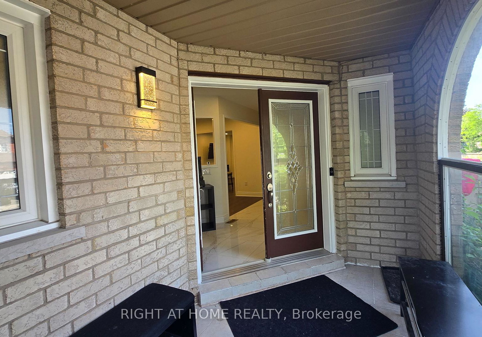 5372-wilderness-trail-mississauga-ontario-w13267318