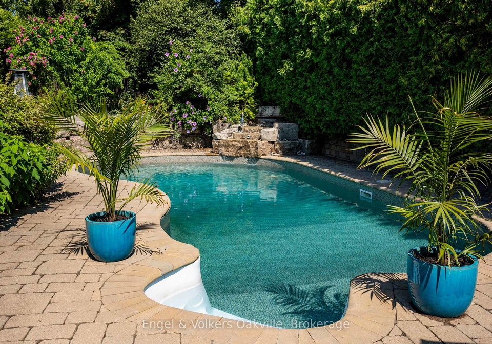 1181-grange-road-oakville-ontario-w13273228