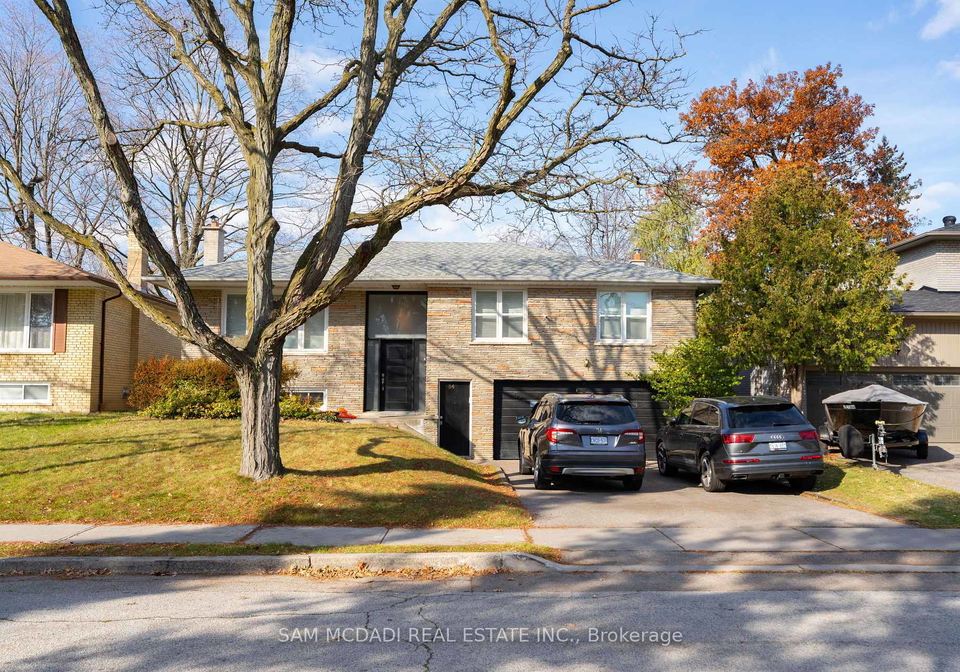 54-bearbury-drive-etobicoke-ontario-w13276300