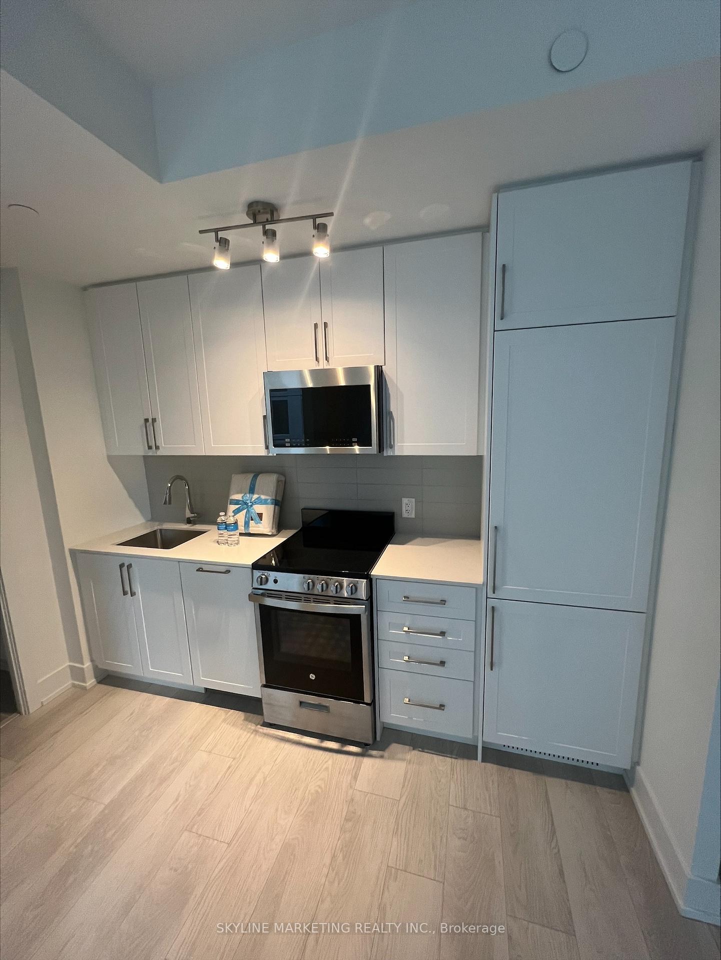 2450-old-bronte-road-oakville-ontario-w13276492