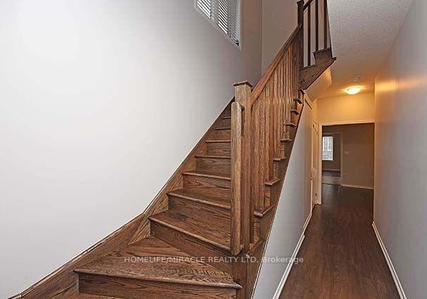 53-baffin-crescent-brampton-ontario-w13277394