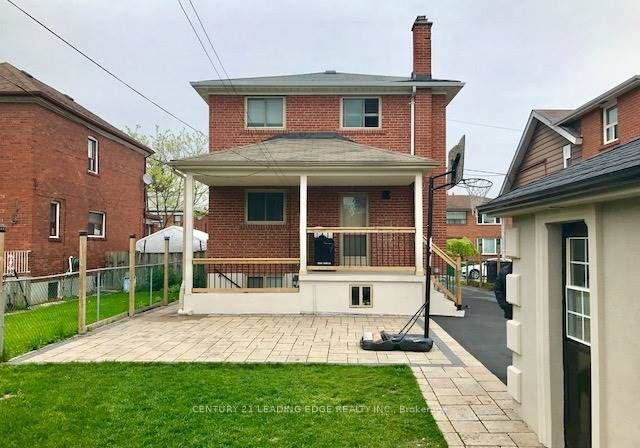 64-gray-avenue-toronto-ontario-w13279914