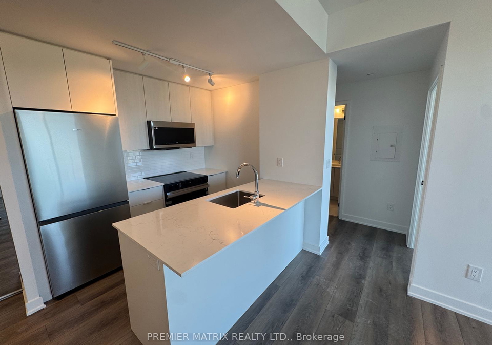 2075-lakeshore-road-burlington-ontario-w13281306