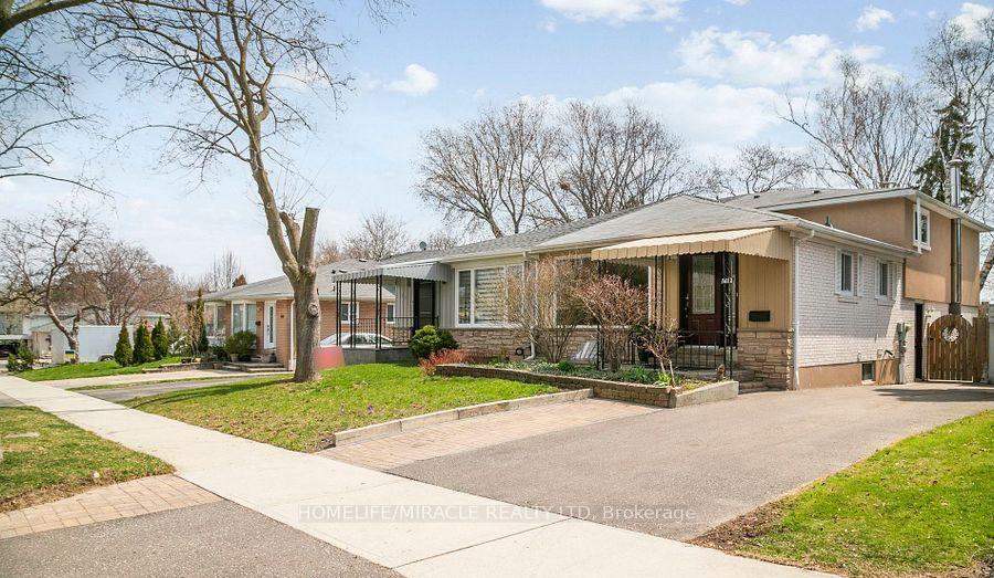 1612-wavell-crescent-mississauga-ontario-w13288604