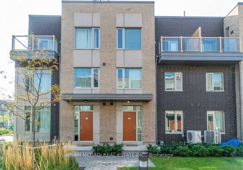 22-applewood-lane-etobicoke-ontario-w13303270