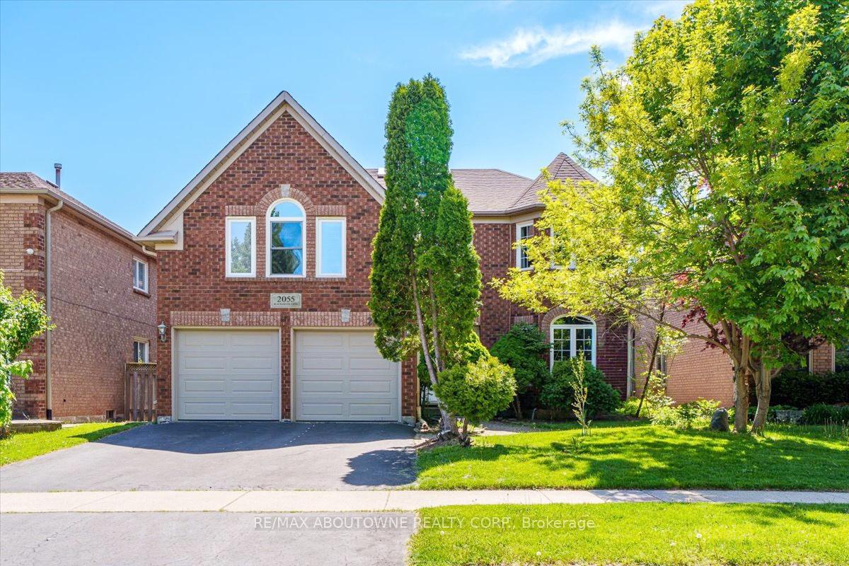 2055-blacksmith-lane-oakville-ontario-w13313876