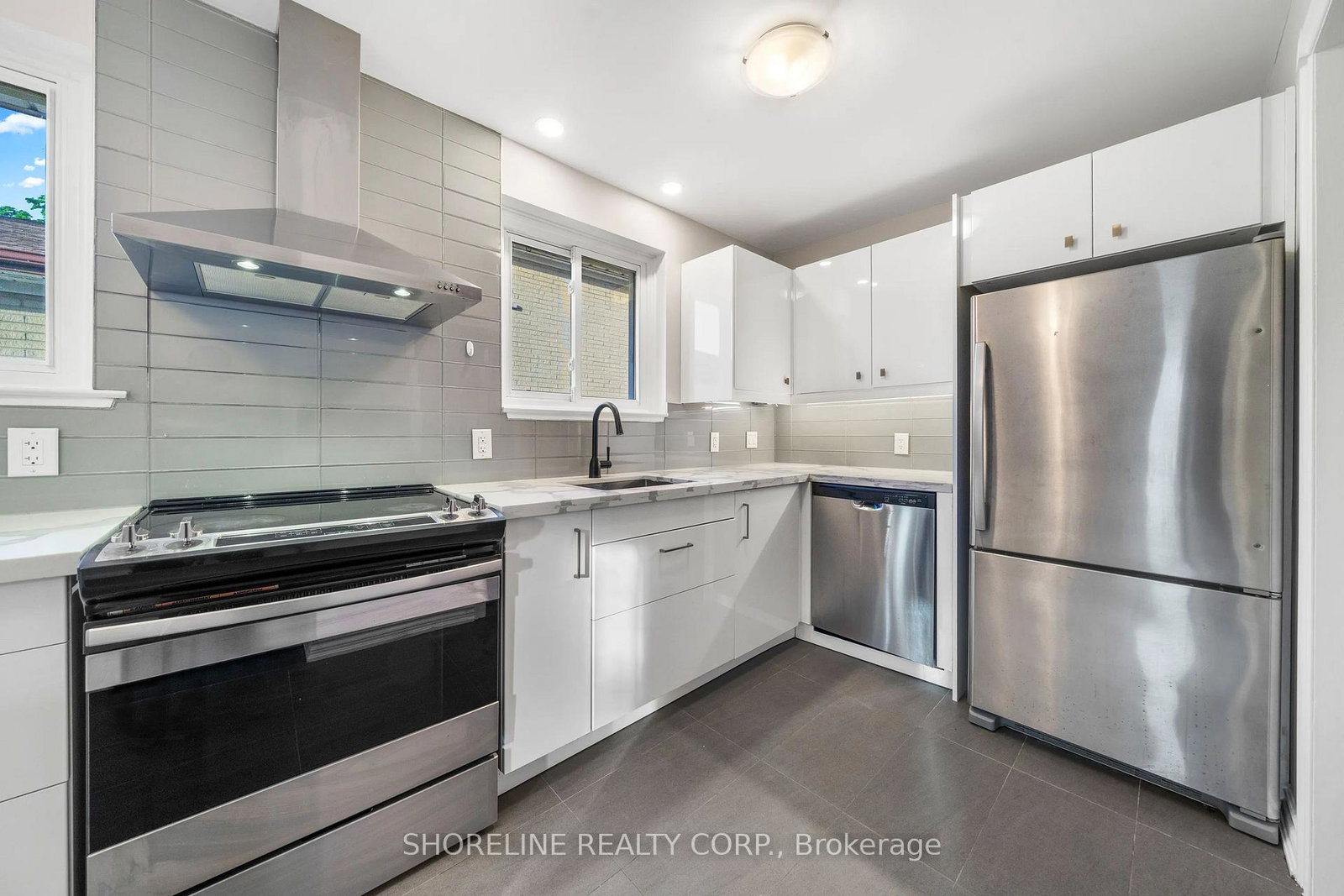 608-raphael-avenue-mississauga-ontario-w13319524