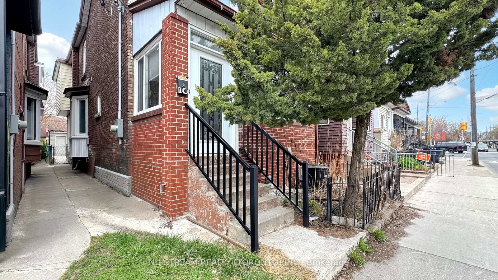 1040-ossington-avenue-toronto-ontario-w13330160