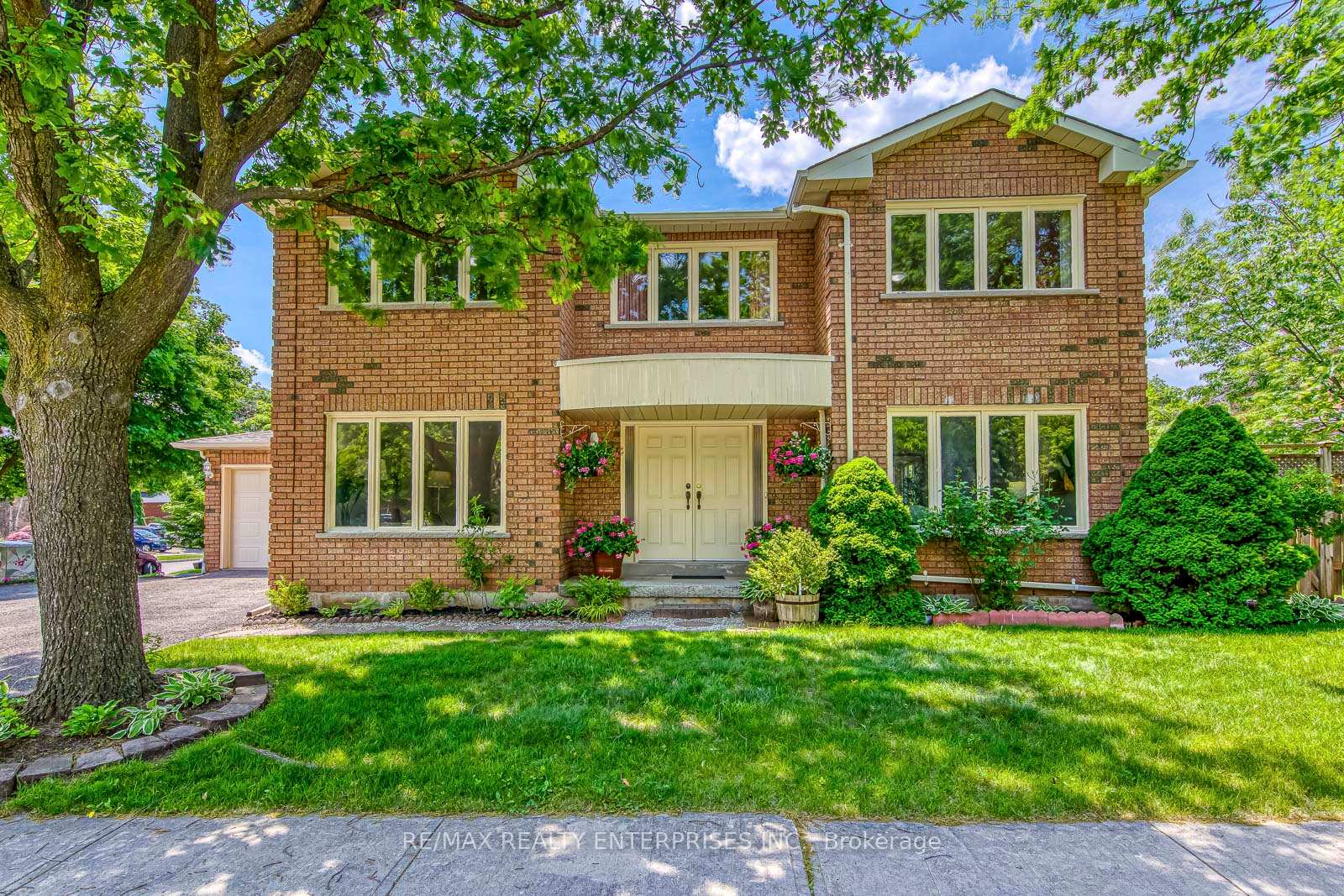 2921-caradoc-lane-oakville-ontario-w13334896