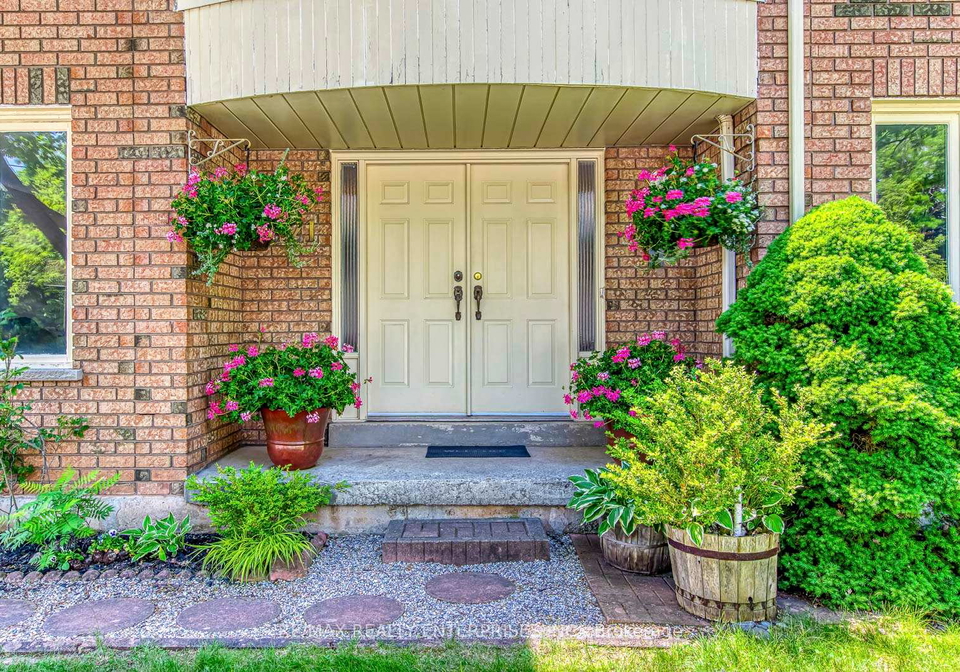 2921-caradoc-lane-oakville-ontario-w13334896