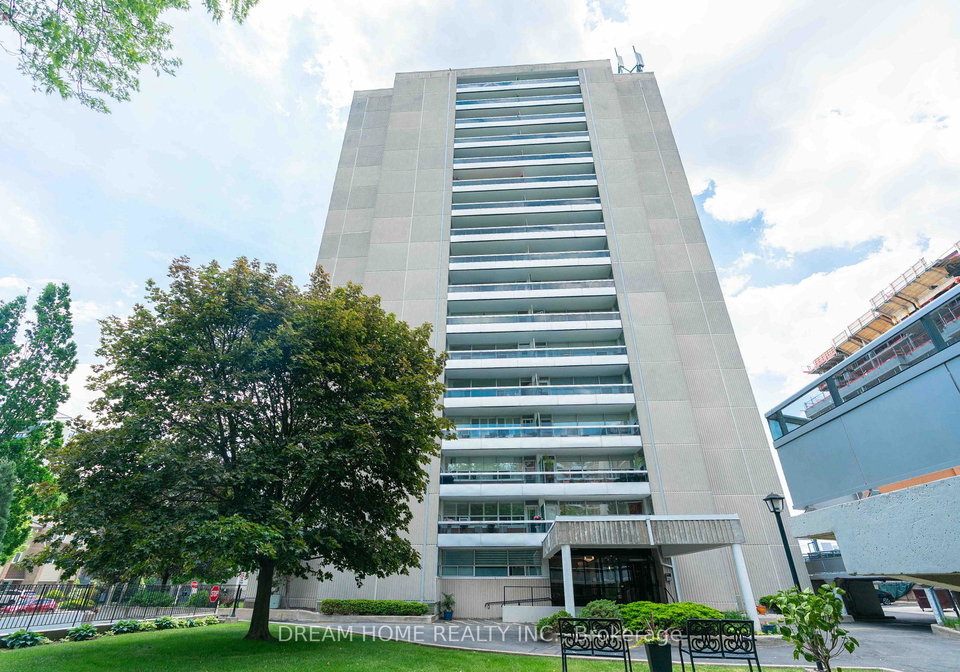 2263-marine-drive-oakville-ontario-w13341034