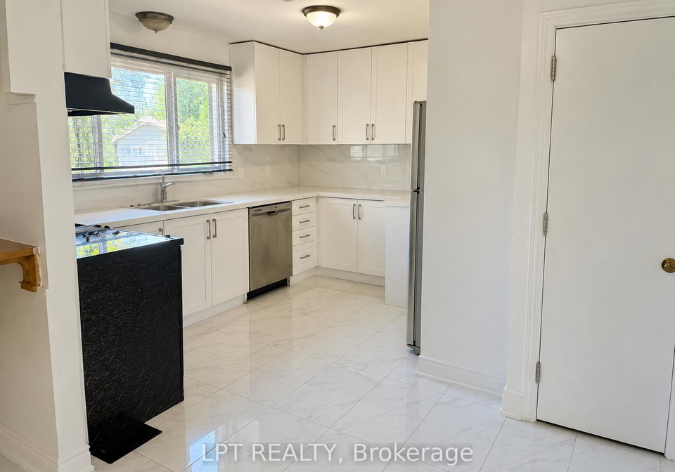 51-windermere-court-brampton-ontario-w13388432