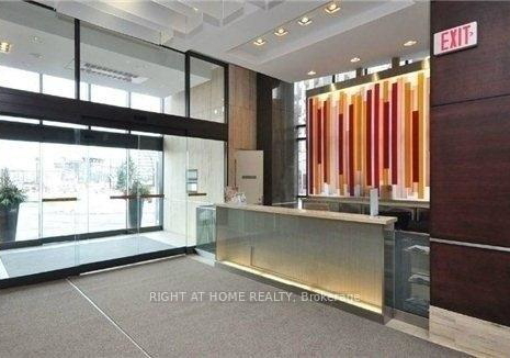 330-burnhamthorpe-road-w-mississauga-ontario-w13410070