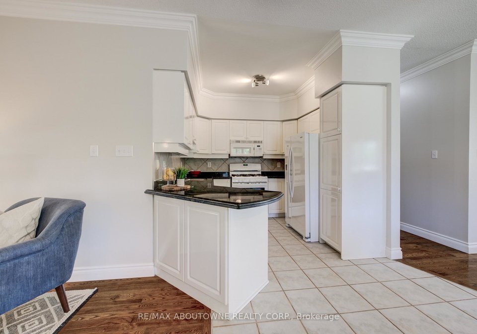 2163-langtry-drive-oakville-ontario-w13410196