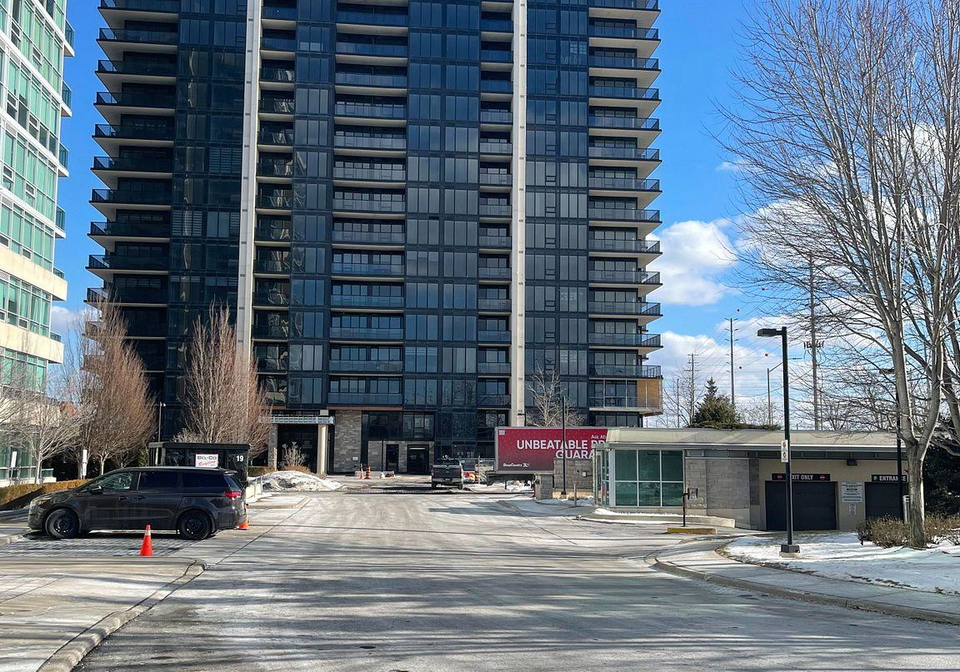1035-southdown-road-mississauga-ontario-w13410266