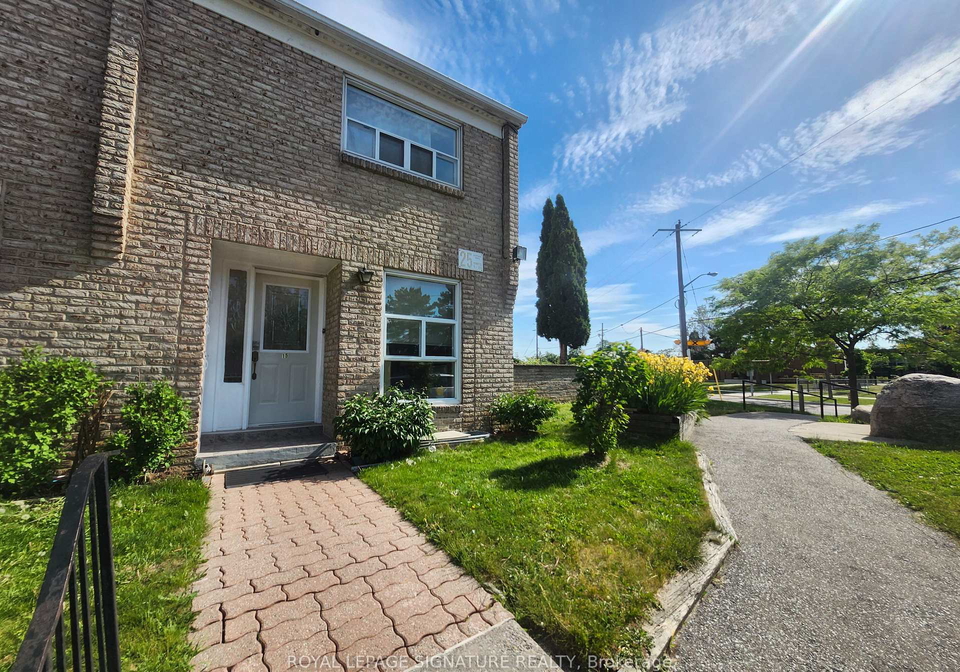 25-gosford-boulevard-york-ontario-w13410280