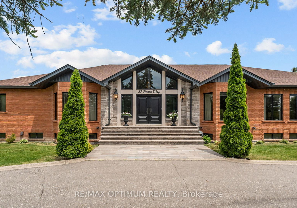 37-fenton-way-brampton-ontario-w13410354