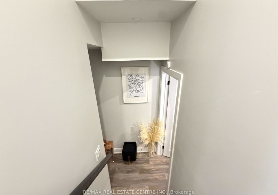 1192-stag-hollow-oakville-ontario-w13410380
