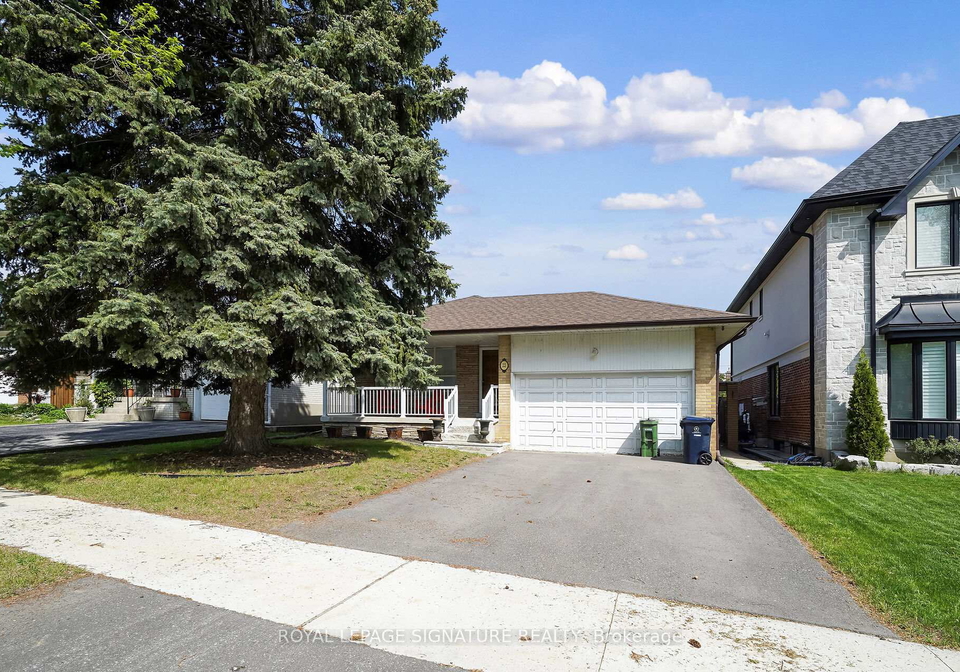 22-hamptonbrook-drive-etobicoke-ontario-w13410464