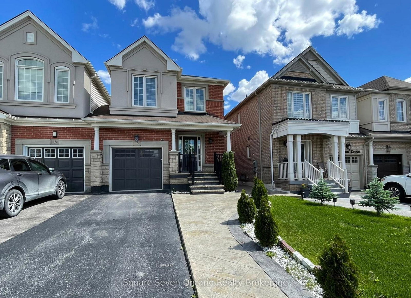 16-napoleon-crescent-brampton-ontario-w13410478
