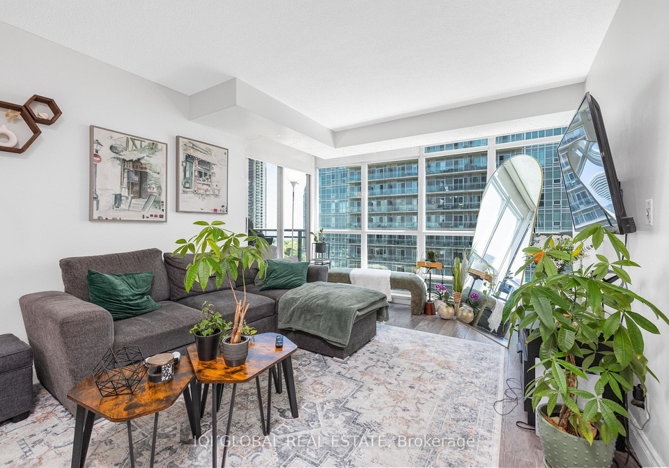 185-legion-road-etobicoke-ontario-w13410560