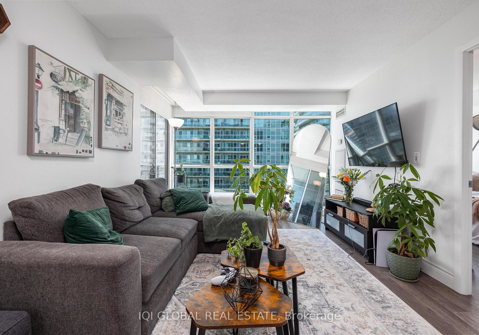 185-legion-road-etobicoke-ontario-w13410560