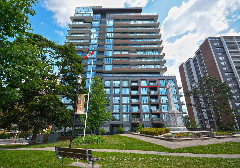 21-park-street-e-mississauga-ontario-w13410690
