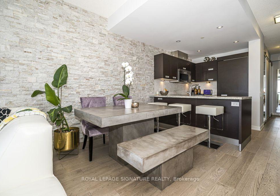 90-park-lawn-road-etobicoke-ontario-w13410726