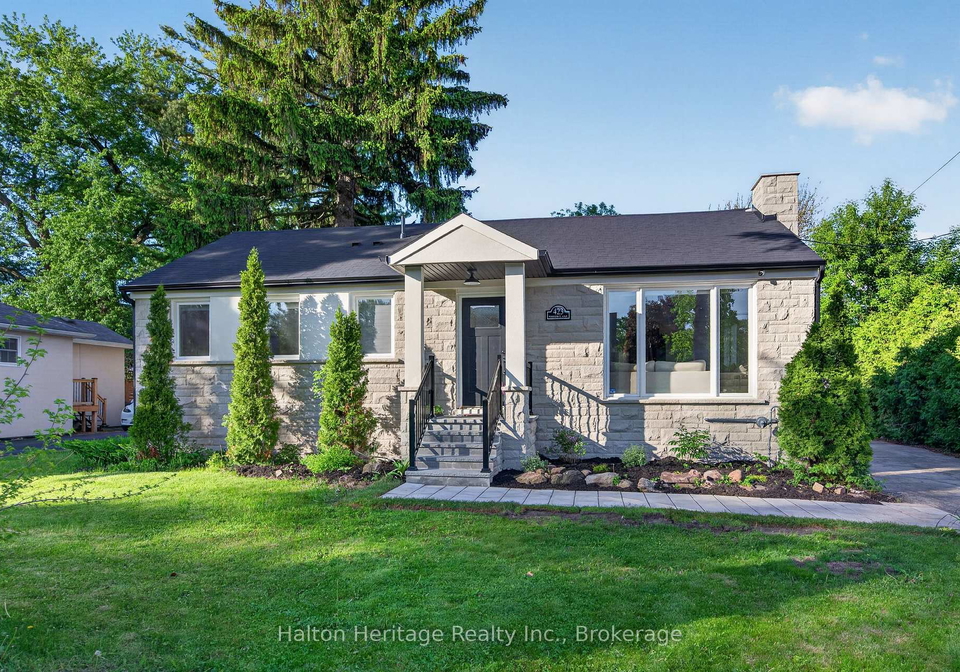 423-smith-lane-oakville-ontario-w13410820