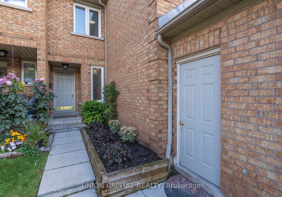 2555-thomas-street-mississauga-ontario-w13410828