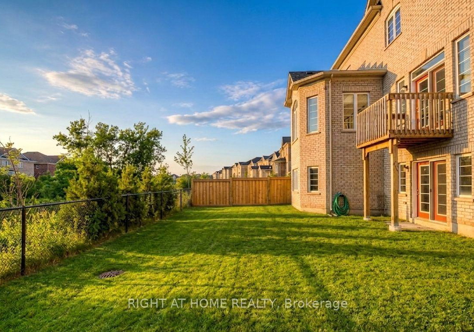 3182-sunflower-drive-oakville-ontario-w13410852