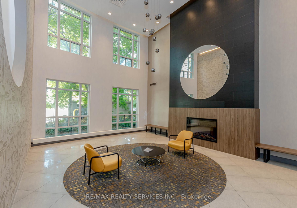 90-absolute-avenue-mississauga-ontario-w13410904